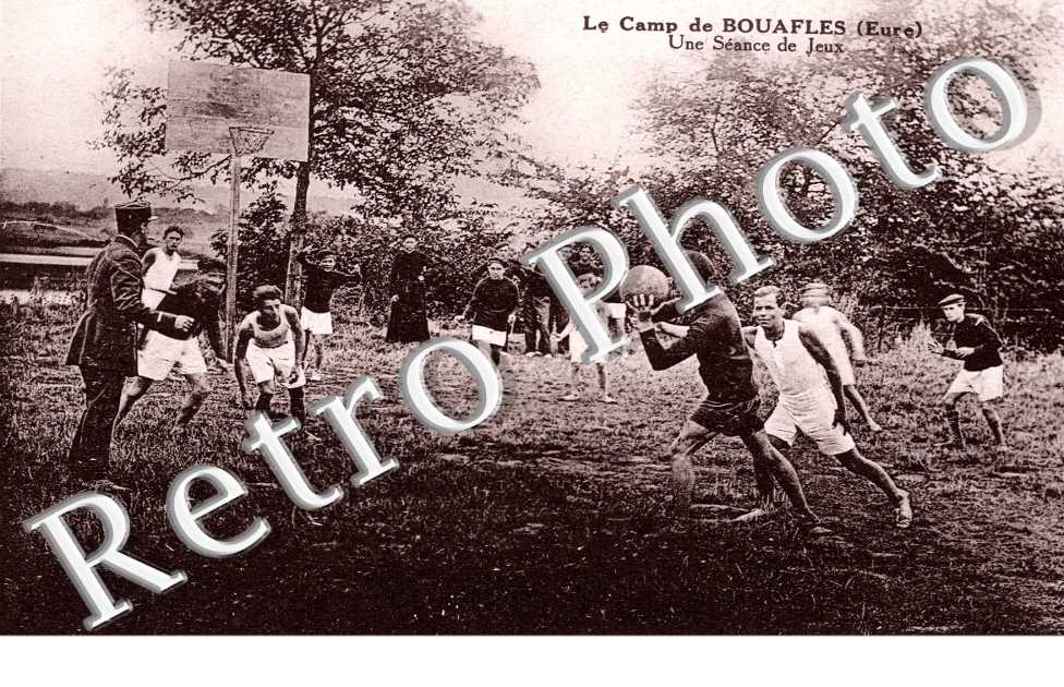 Camp de Bouafles - une seance de jeux