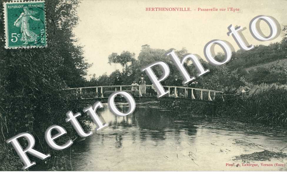 Passerelle sur l'Epte