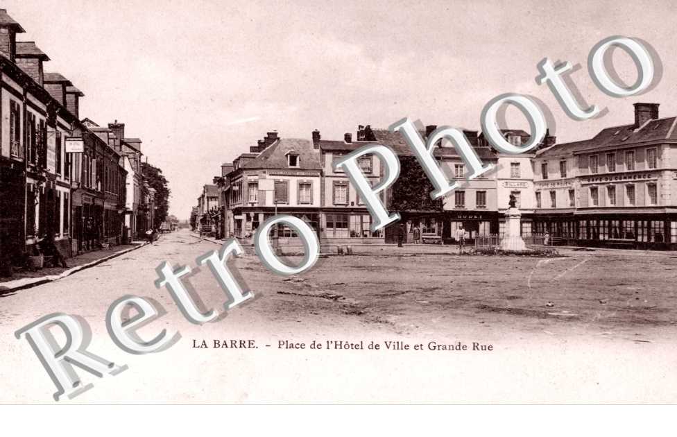 Place de l'Hotel de Ville et Grande Rue