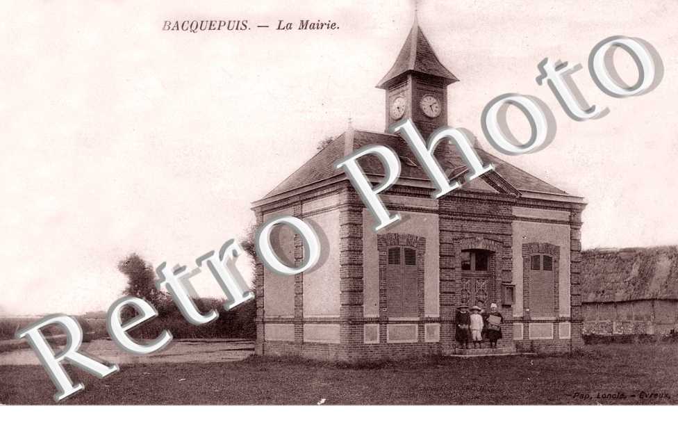 BACQUEPUIS  La mairie 