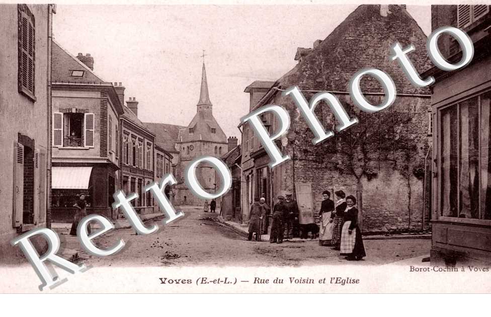 rue du voisin et l'eglise (couleur)