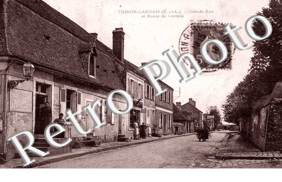 Grande rue et route de Gardais
