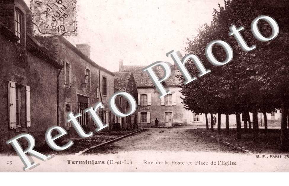 Rue de la poste et place de l'eglise