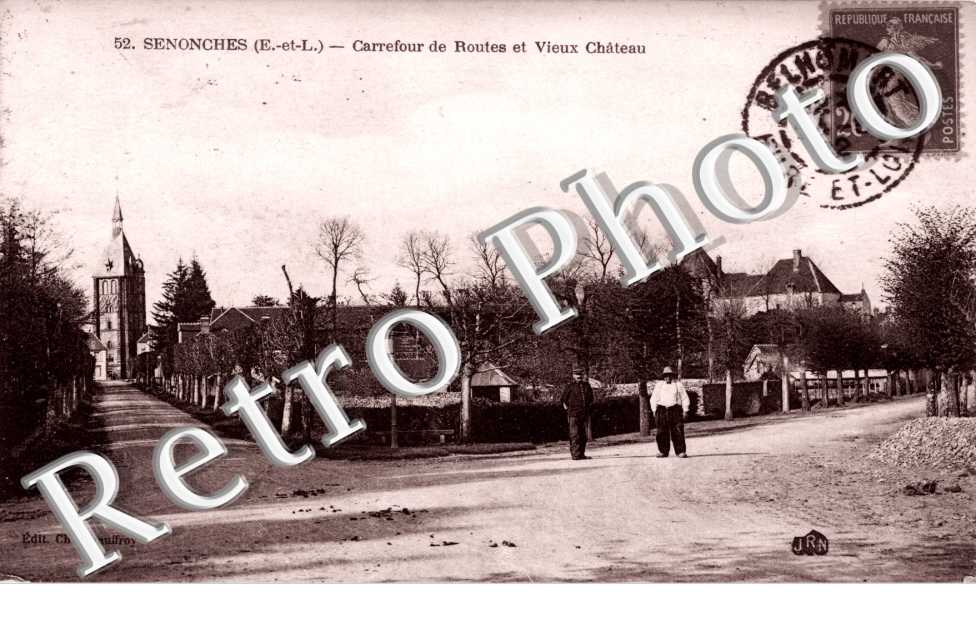 Carrefour de routes et vieux chateau