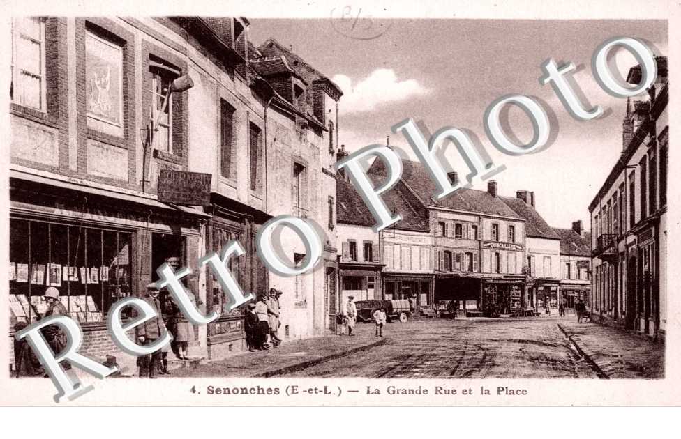 Grande rue et la place
