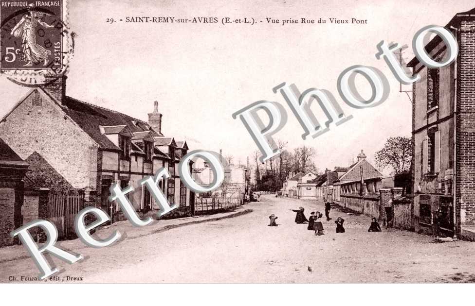 Vue prise du vieux Pont