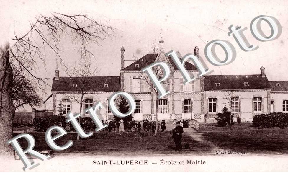 ecole et mairie