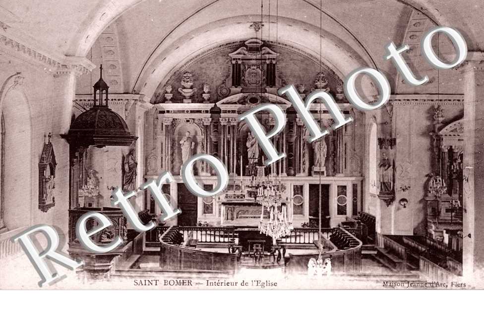 Interieur de l'eglise
