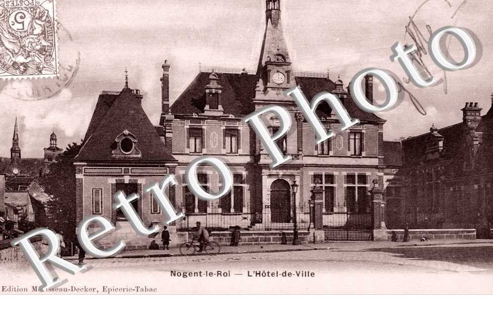 L'Hotel de Ville