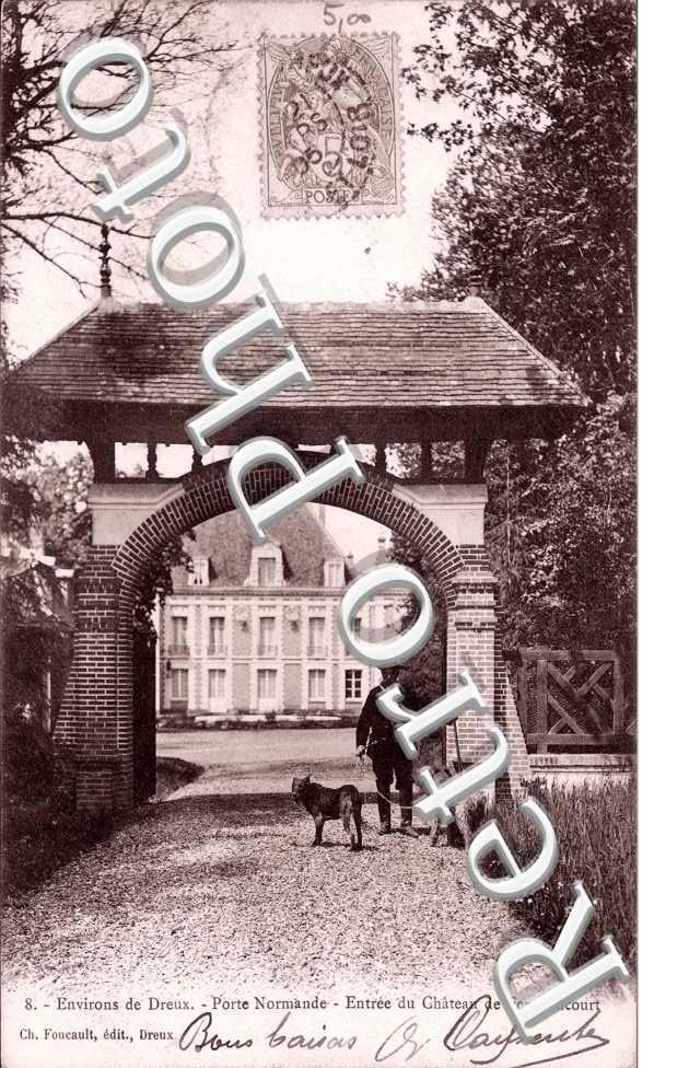 Fermaincourt -       Porte normande - entree du chateau