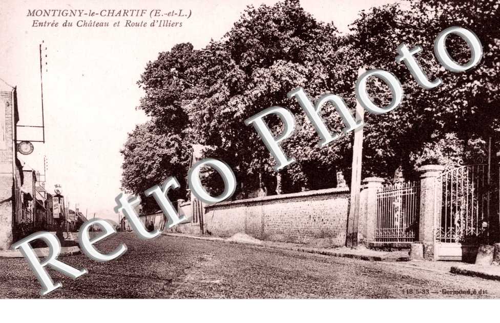 Entree du chateau - route d'Illiers