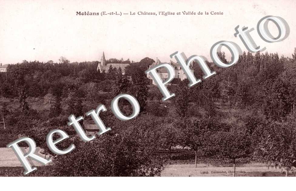 Le chateau - l'eglise et vallee de la Conie