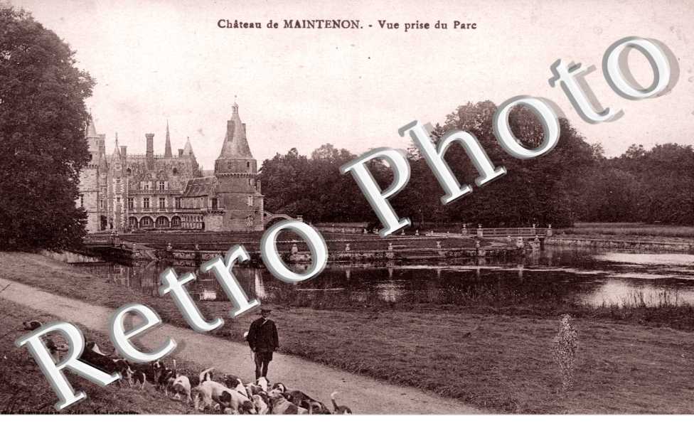 Château - Vue prise du Parc