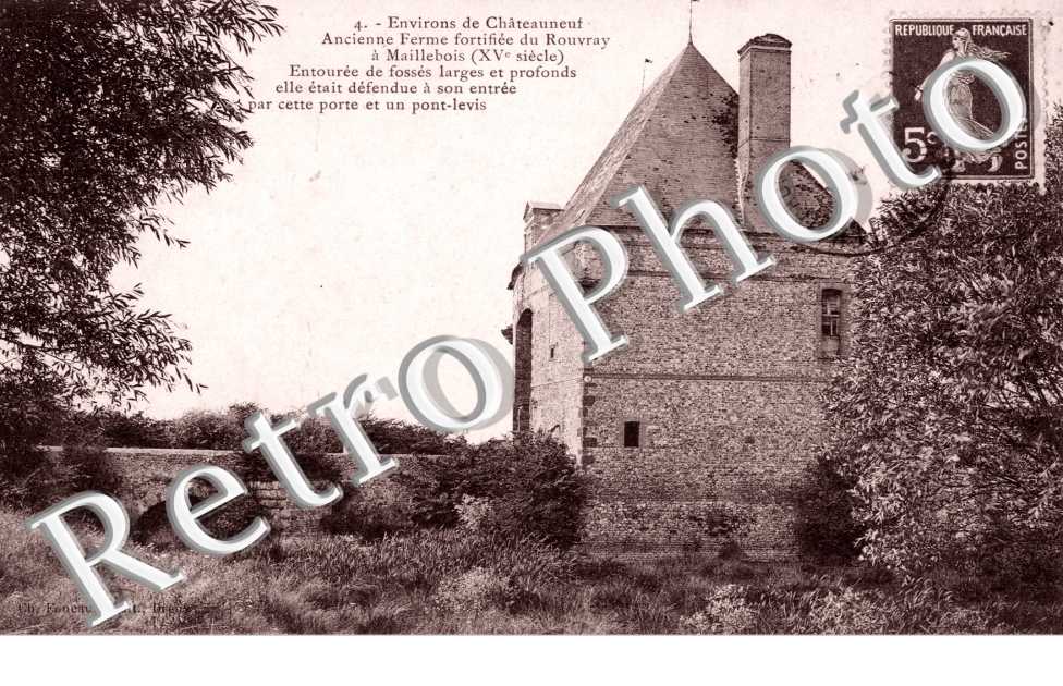Ancienne ferme fortifiee du Rouvray
