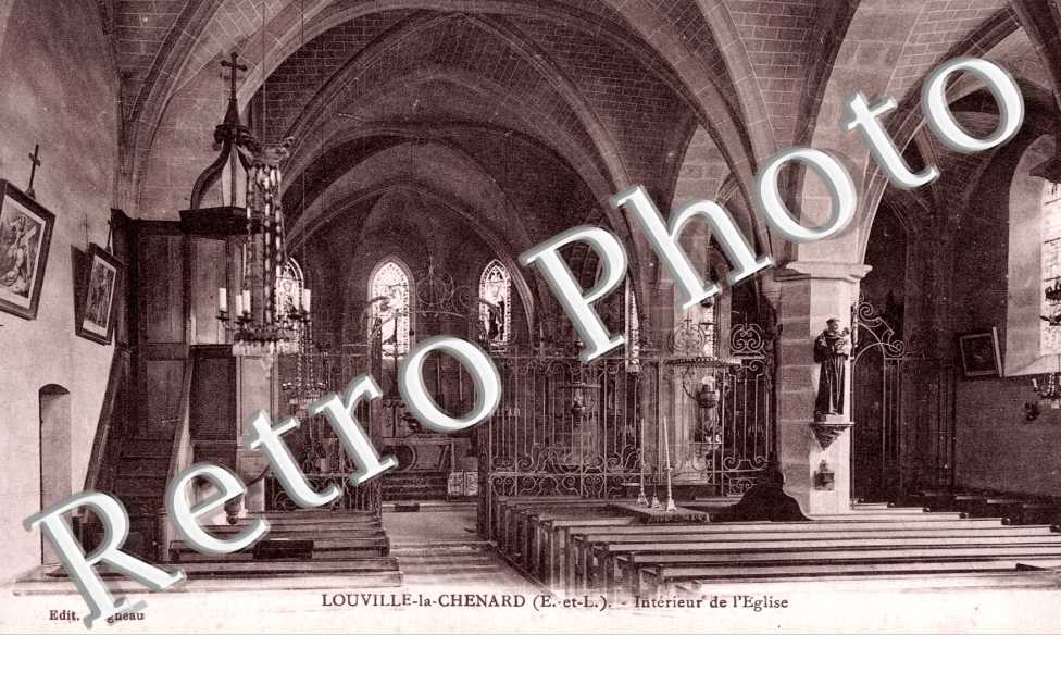 Interieur de l'eglise