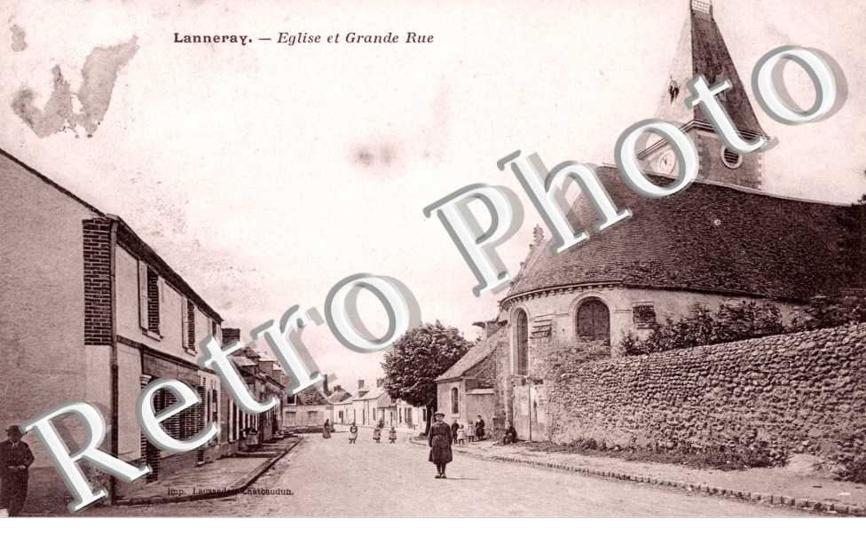 Eglise et grande rue