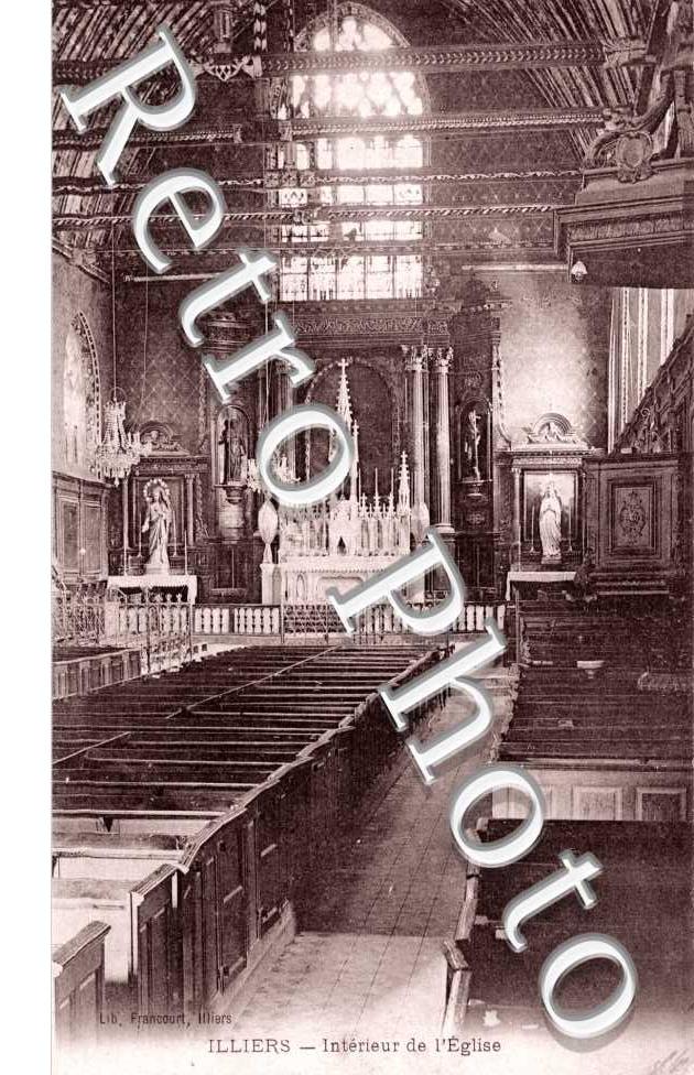 Interieur de l'eglise