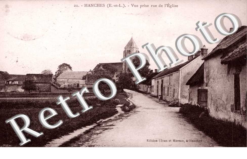 Vue prise rue de l'eglise