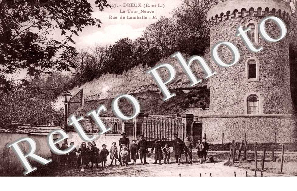 Tour Neuve et Rue de Lamballe