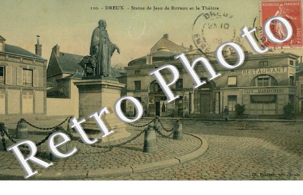 Statue de Jean de Rotrou et le theatre
