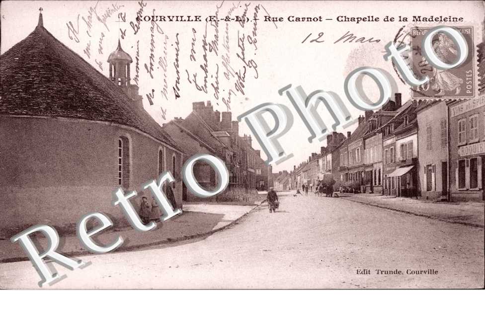 Rue Carnot - chapelle de la Madeleine