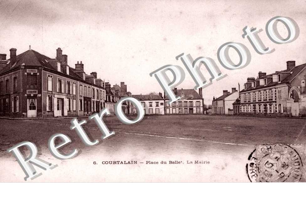 Place du ballet - la mairie