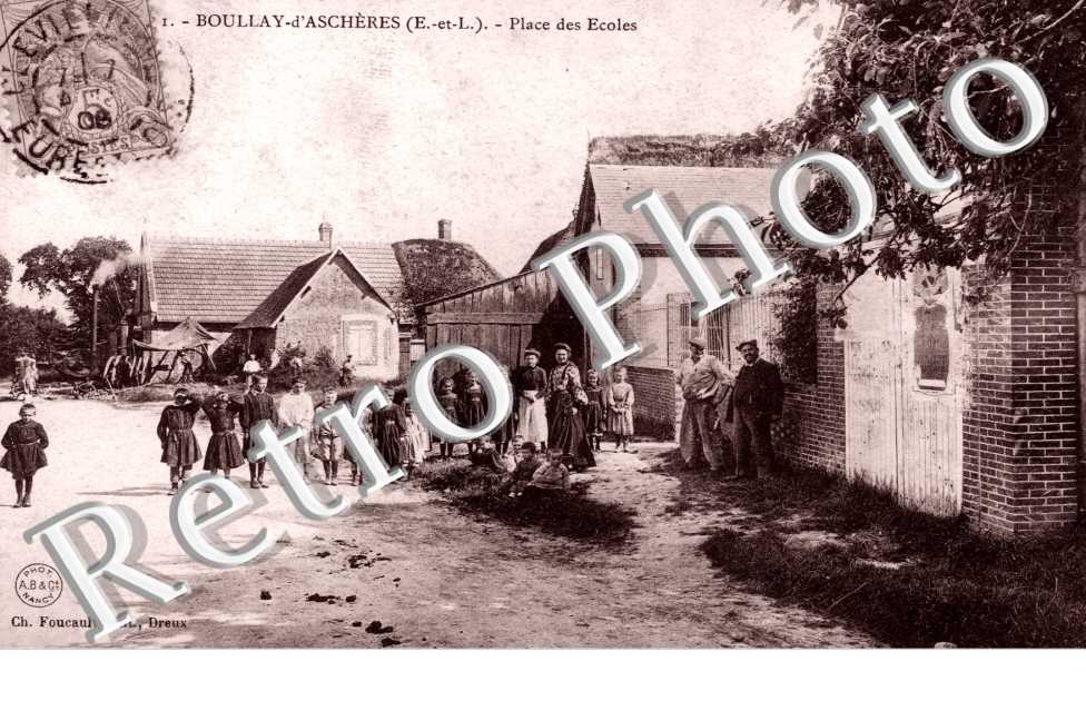 Place des ecoles - Boullay-D'Acheres