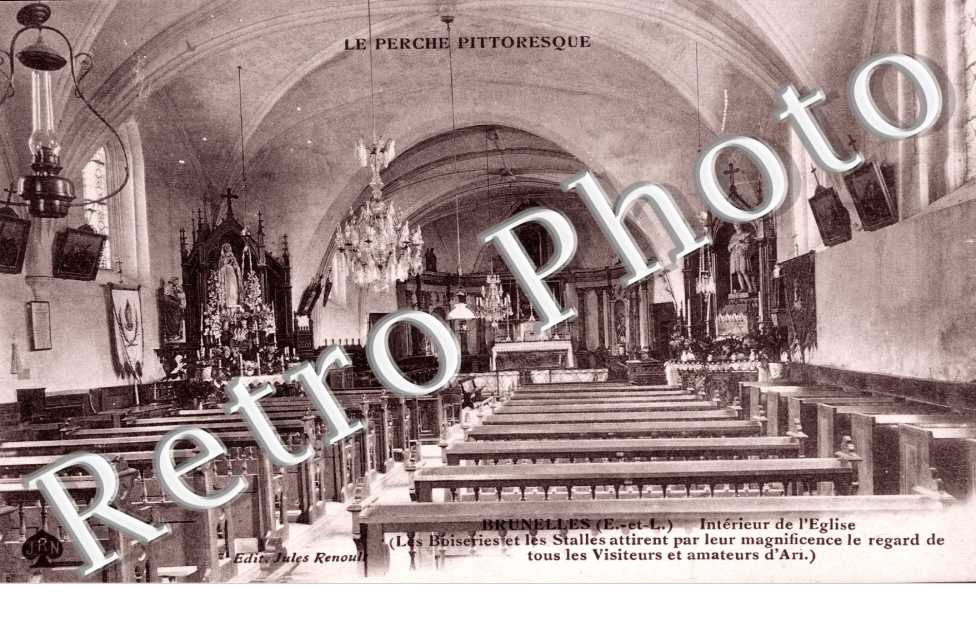 Interieur de l'eglise