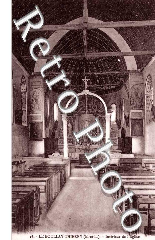 Interieur de l'eglise