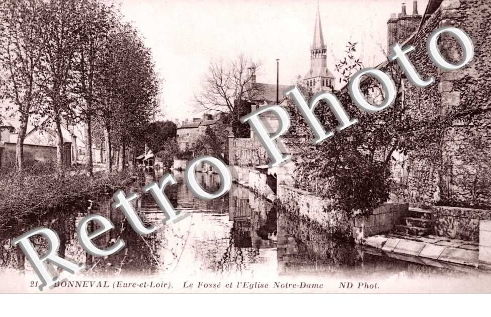 Le Fosse et l'eglise Notre-dame