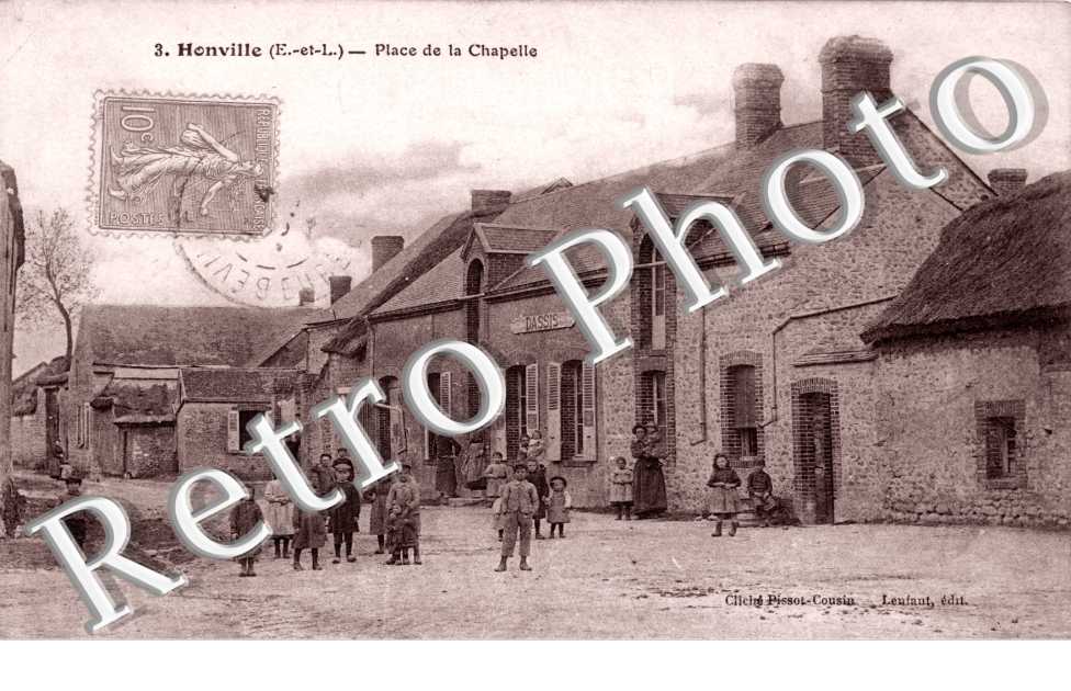 Place de la chapelle - Honville