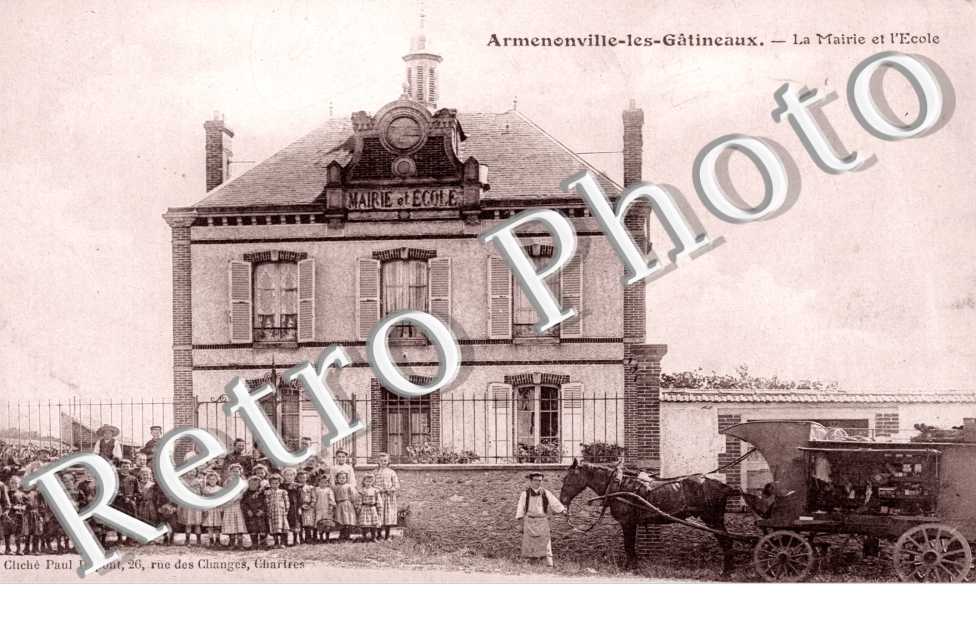 La mairie et l'ecole