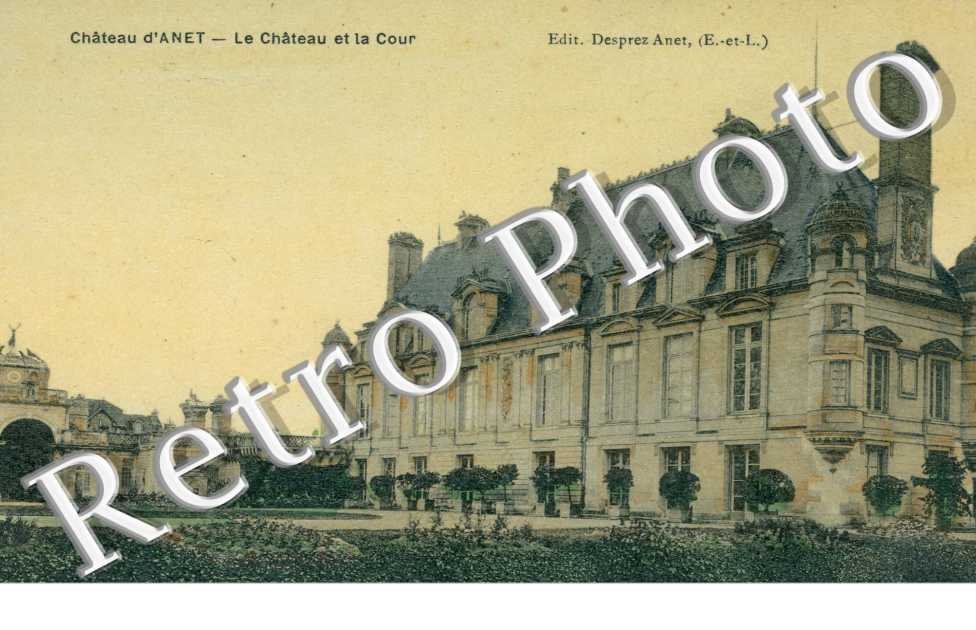 Le chateau et la cour