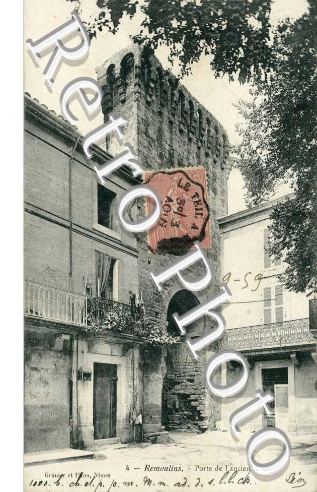 Porte de l'ancien village