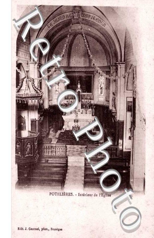 Interieur de l'eglise