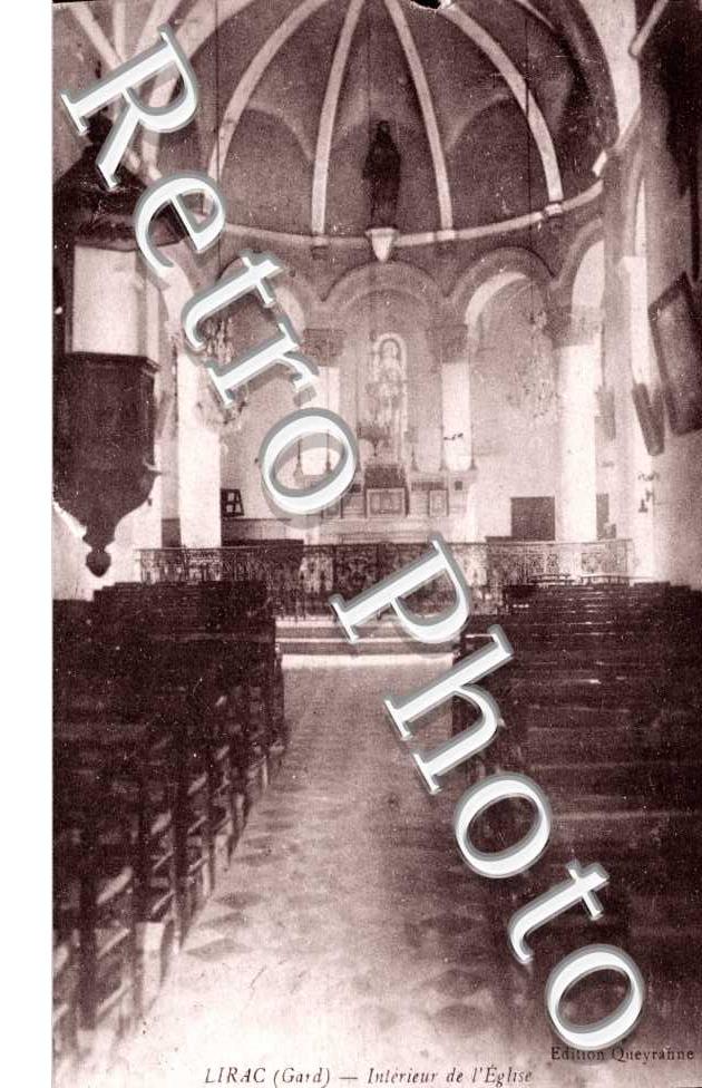 Interieur de l'eglise