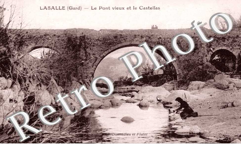 Le pont vieux et le Castellas