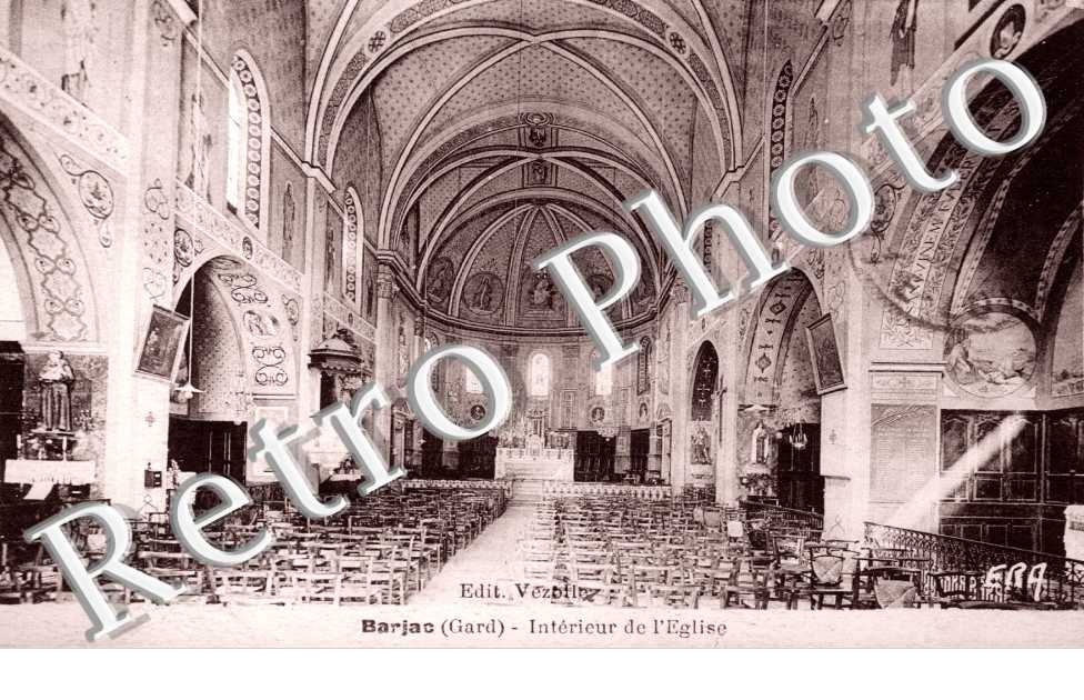 Interieur de l'eglise