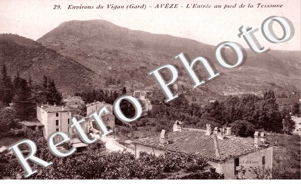 l'entree au pied de la Tessonne