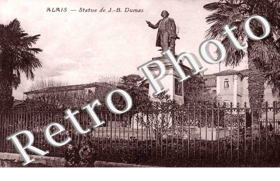 Statue de J.-B. Dumas