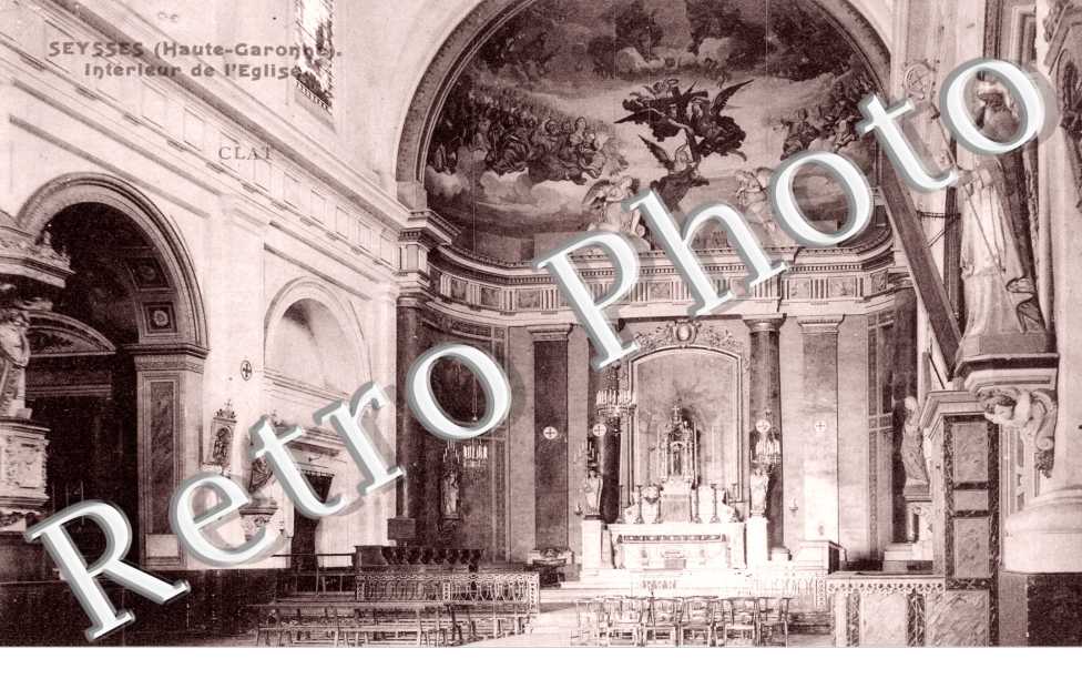 Interieur de L'eglise