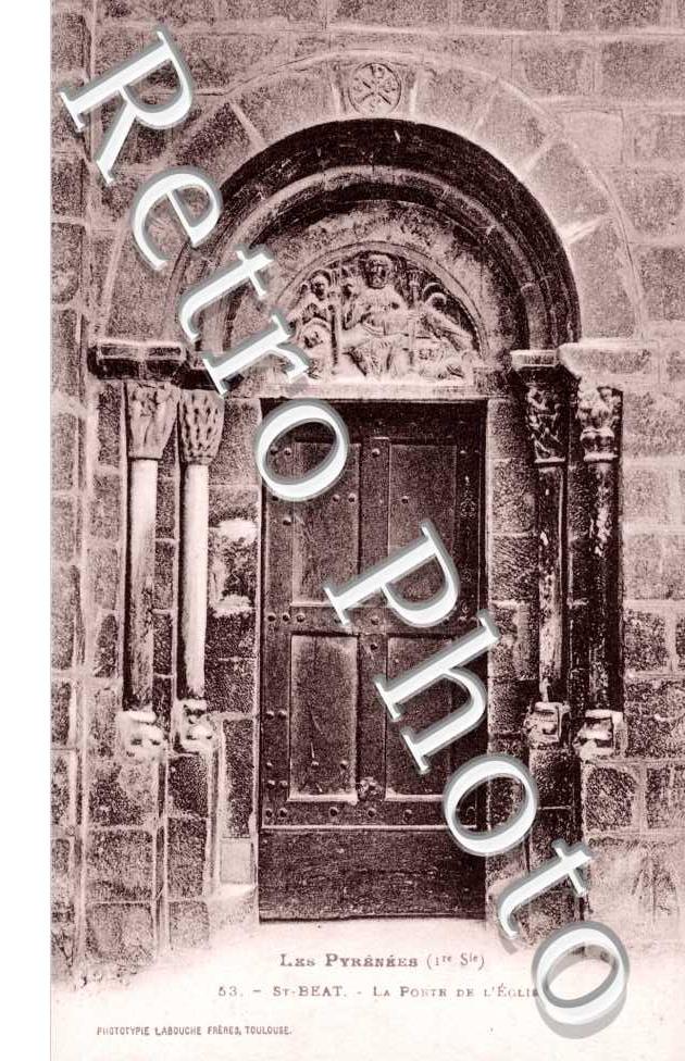 la porte de l'eglise
