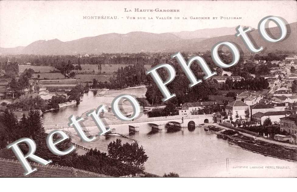 Vue sur la vallee de la Garonne et Polignan