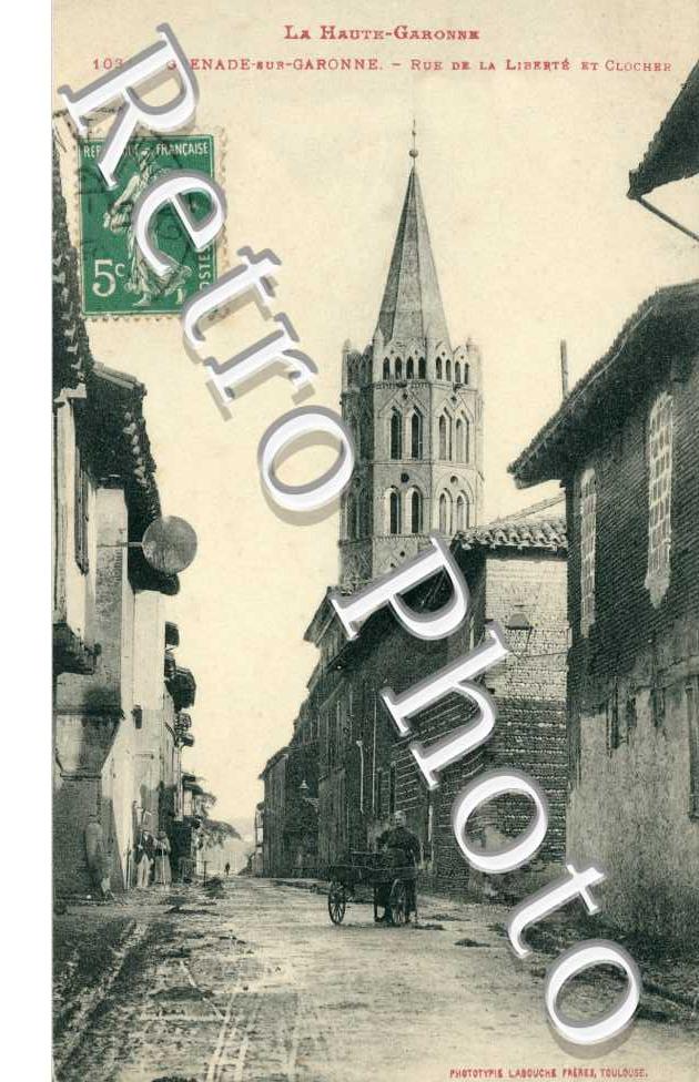 La Rue de La Liberte et le Clocher