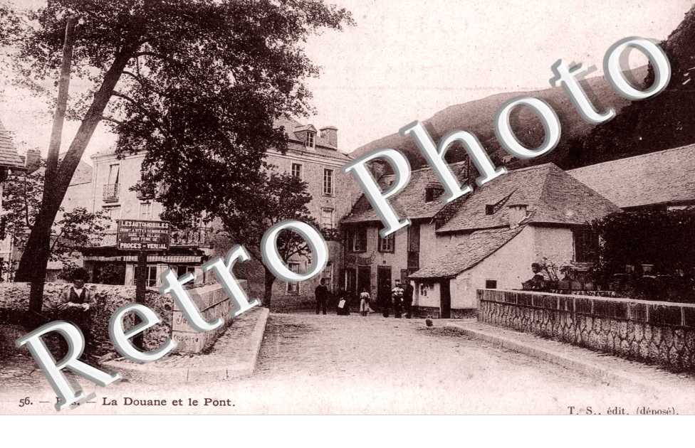 La douane et le pont