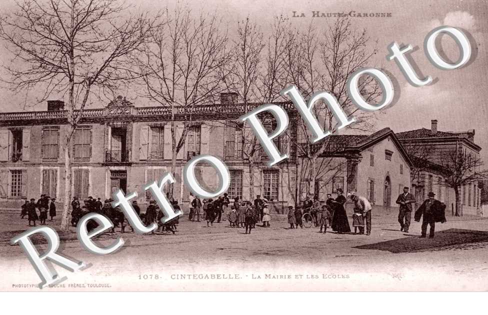 la mairie et les ecoles
