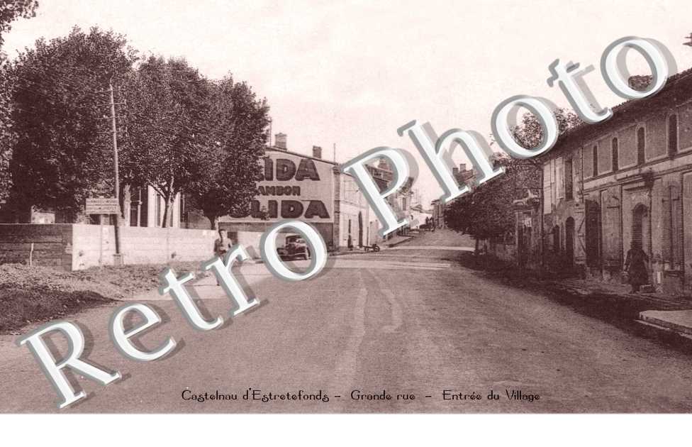 Grande Rue entree du Village