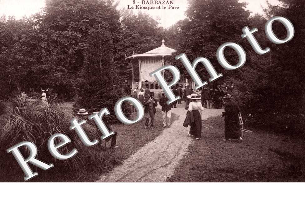 Le kiosque et le parc
