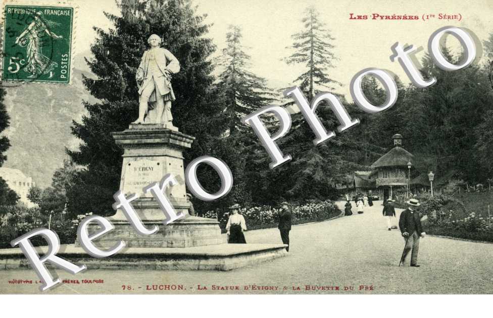 La statue d'Etigny & la buvette du Pre