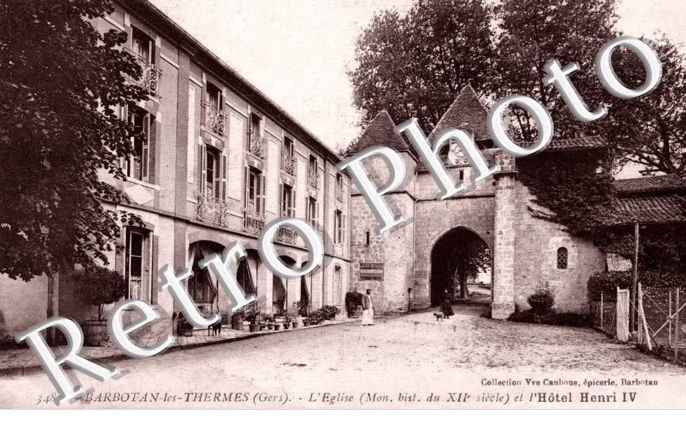 l'eglise et l'hotel henri IV